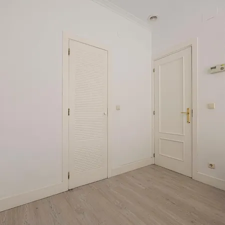 Ideal Y Acogedor Bengoetxea En Pleno Centro De Donostia - Сан-Себастьян